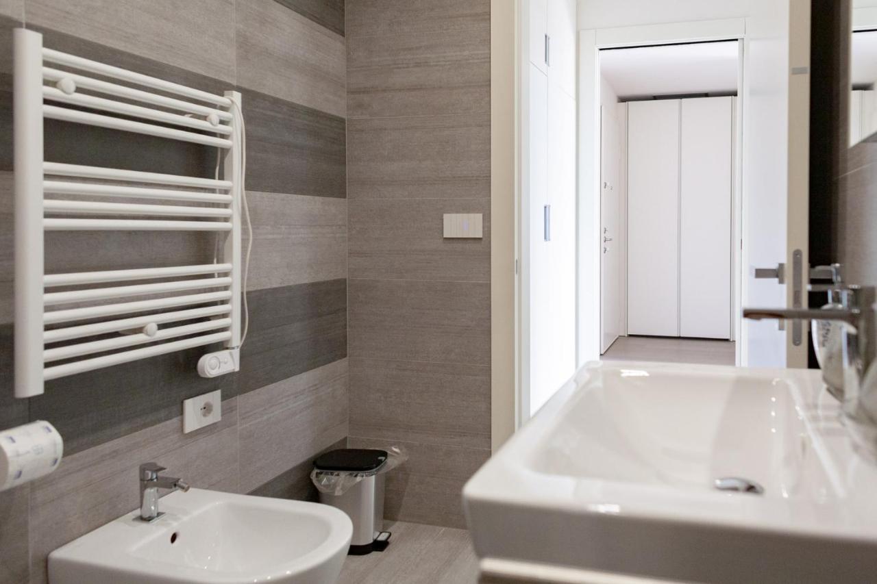Bnbutler - Flavio Gioia, 5 - Appartamento Con Vista, Citylife Milan Bagian luar foto